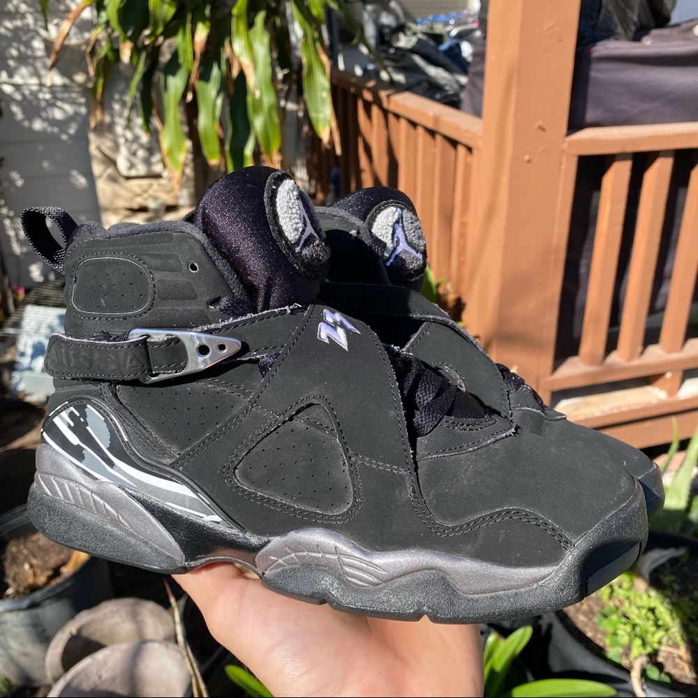 Jordan 8 Chrome Gs size 6Y
